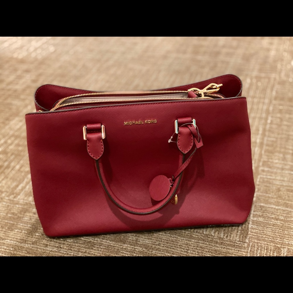 Hand bag